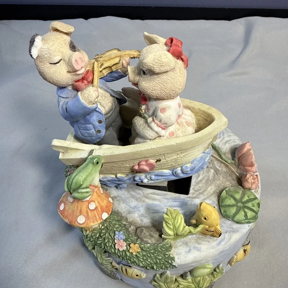 Vintage GLAMA Music Box Romantic Pigs in Rowboat Plays It's A Small World